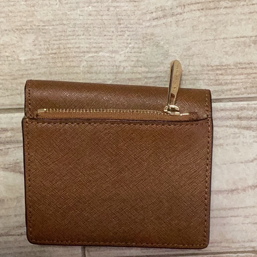 Michael Kors Wallet - Picture 2 of 5